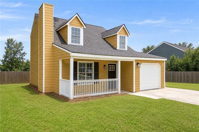 1044 Autumn Crest Court, Stone Mountain, GA 30083