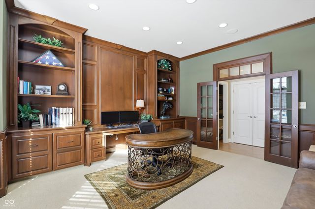 10967 Preservation Point, Fishers, IN 46037