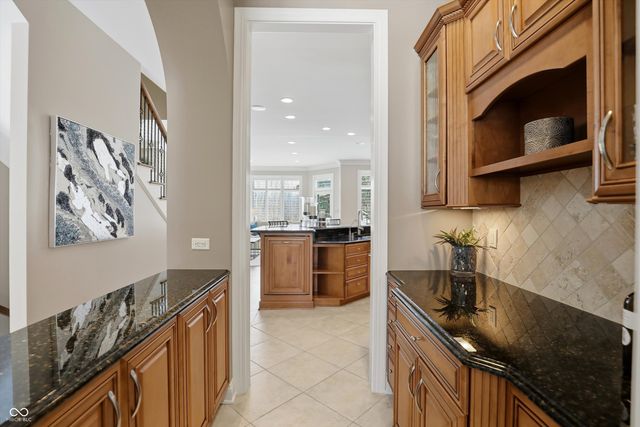 10967 Preservation Point, Fishers, IN 46037