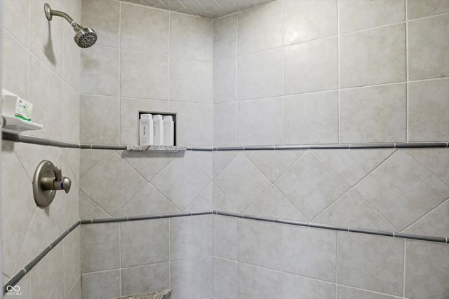 10967 Preservation Point, Fishers, IN 46037