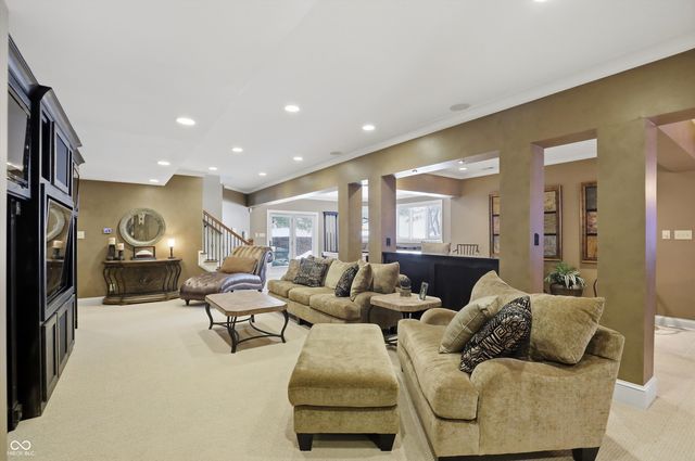 10967 Preservation Point, Fishers, IN 46037
