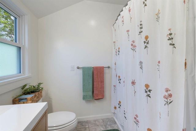 808 E 7th St, Superior, WI 54880