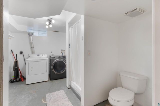808 E 7th St, Superior, WI 54880