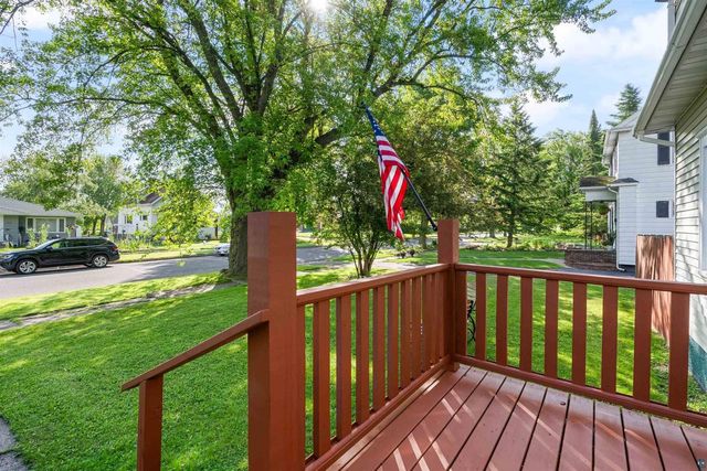 808 E 7th St, Superior, WI 54880