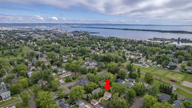 808 E 7th St, Superior, WI 54880