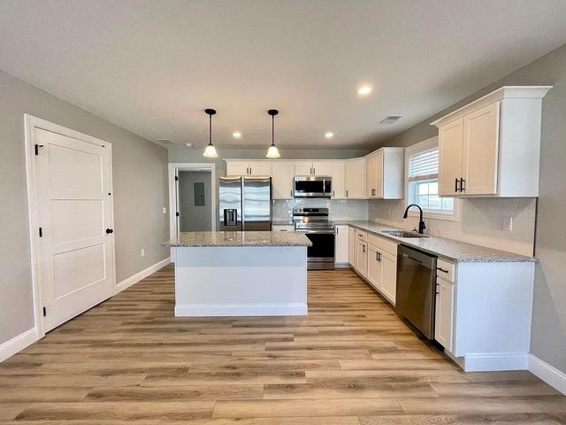 1025 Judah Bear Boulevard, Richmond, KY 40475