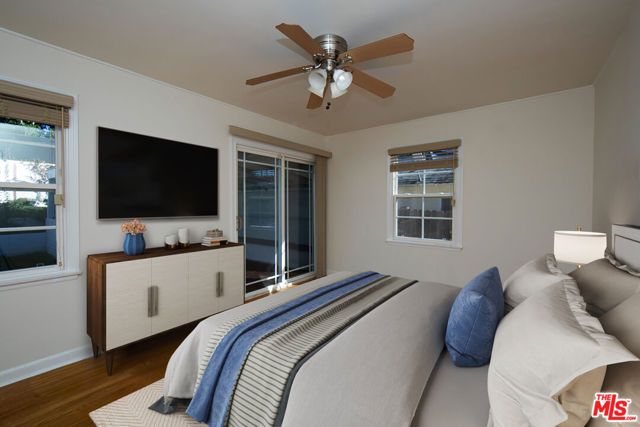 5260 Parkglen Avenue, Los Angeles, CA 90043