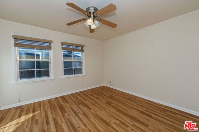 5260 Parkglen Avenue, Los Angeles, CA 90043