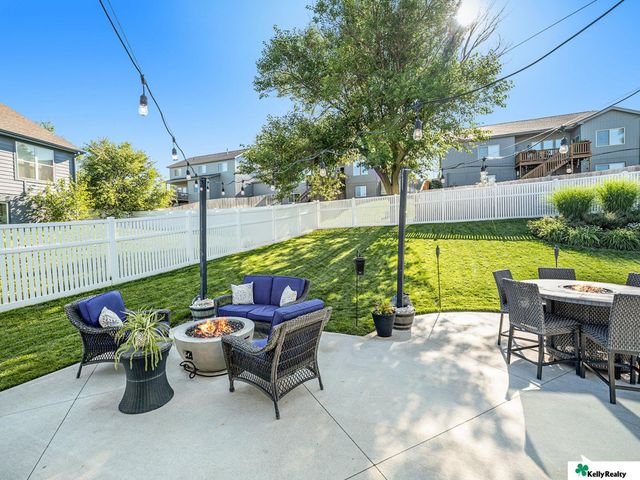 7912 S 185 Street, Omaha, NE 68136