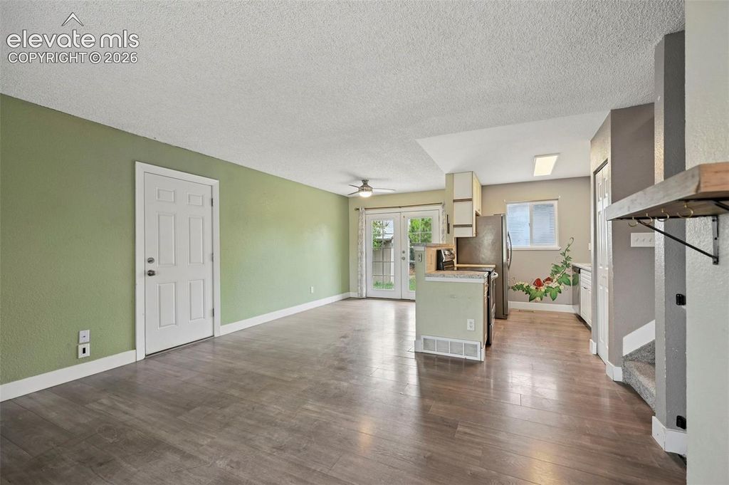 2297 Whitewood Drive, Colorado Springs, CO 80910 — photo 4