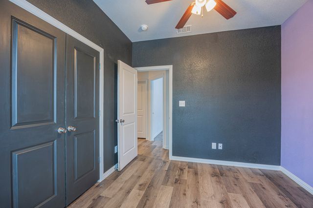 2801 17th Street, Fort Worth, TX 76106