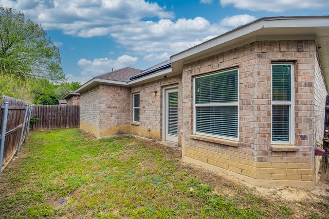 2801 17th Street, Fort Worth, TX 76106