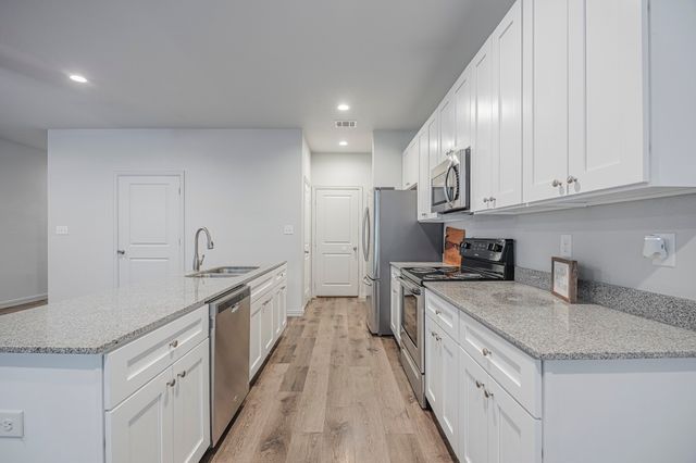 2801 17th Street, Fort Worth, TX 76106