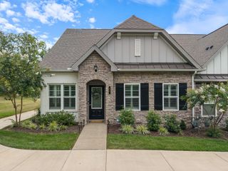 217 Trevor Dr, Mount Juliet, TN 37122