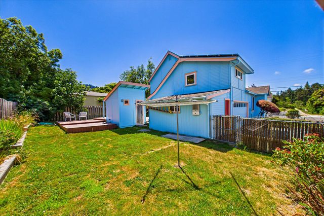 1640 Buttermilk Lane, Arcata, CA 95521