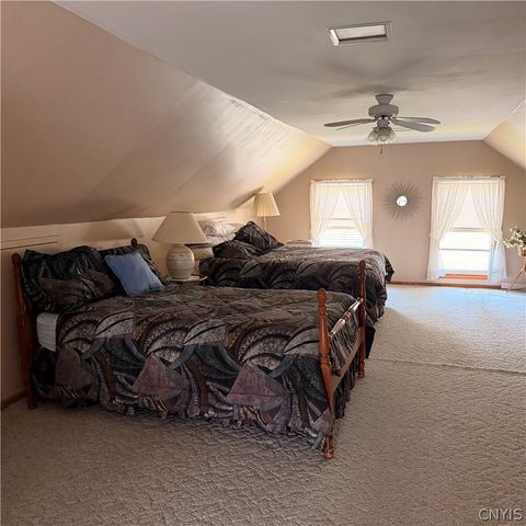 117 Fay Park Drive, Clay, NY 13212