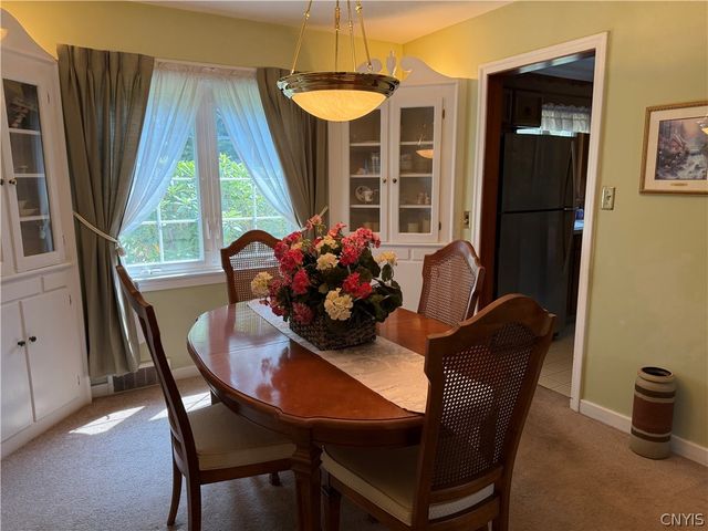 117 Fay Park Drive, Clay, NY 13212