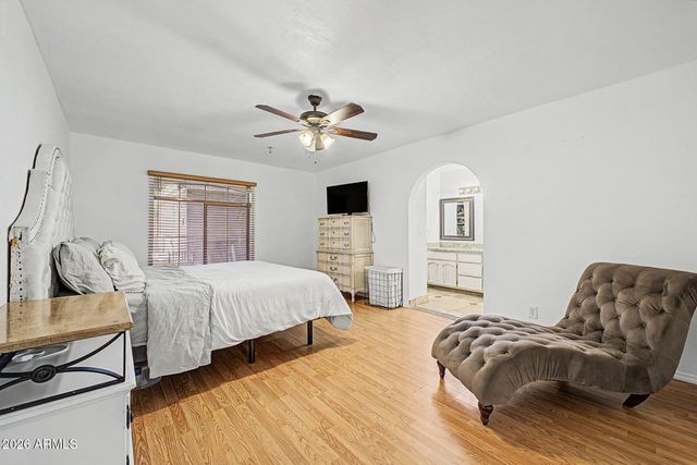 1910 E JUNE Circle, Mesa, AZ 85203