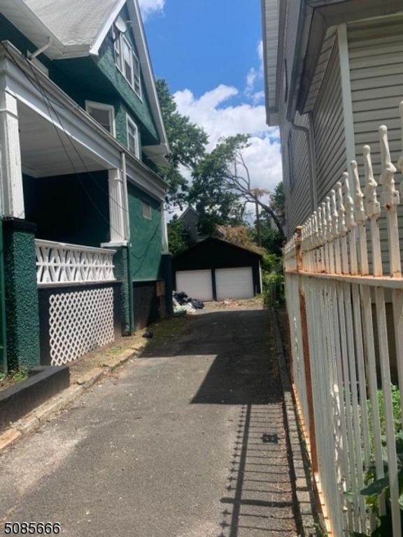 852 S 13Th St, Newark City, NJ 07108 — photo 3