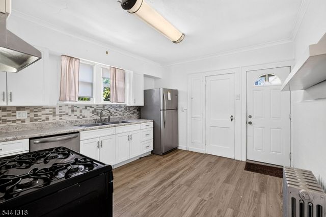 29 Orchard Rd, Maplewood Twp., NJ 07040