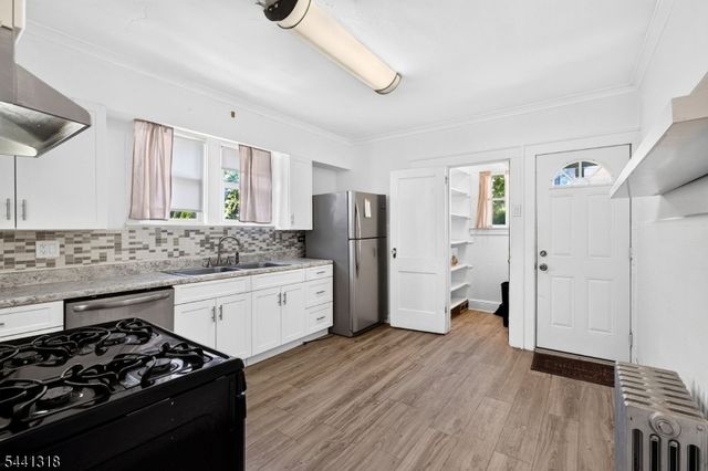 29 Orchard Rd, Maplewood Twp., NJ 07040