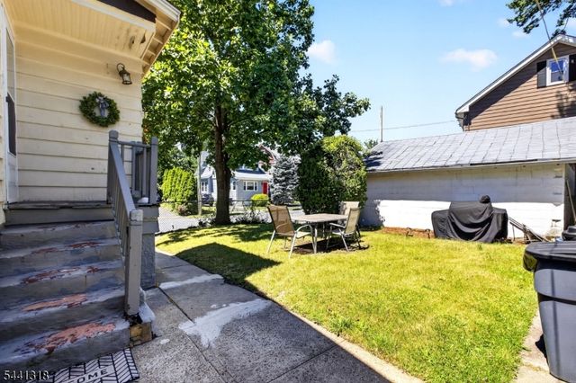 29 Orchard Rd, Maplewood Twp., NJ 07040