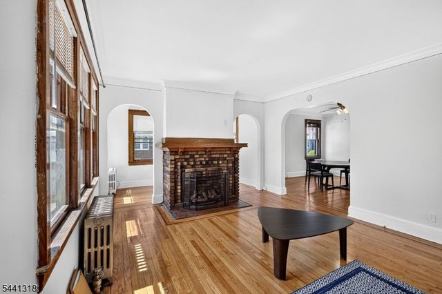 29 Orchard Rd, Maplewood Twp., NJ 07040