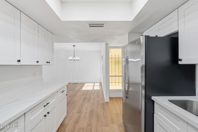 1924 E DUKE Drive, Tempe, AZ 85283