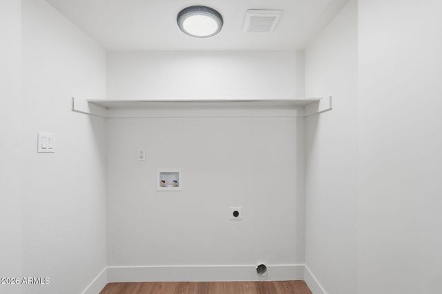 1924 E DUKE Drive, Tempe, AZ 85283