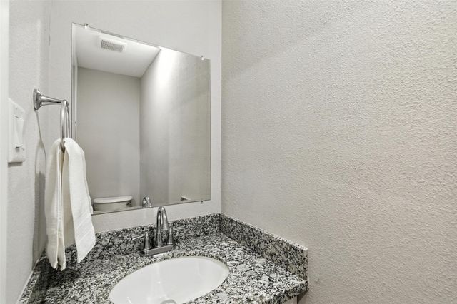 4112 Majestic Street AB, Houston, TX 77026
