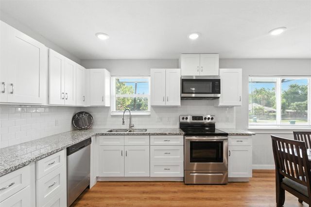 4112 Majestic Street AB, Houston, TX 77026