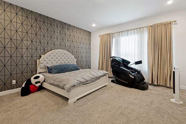 7104 Manhattan Drive, Rowlett, TX 75088