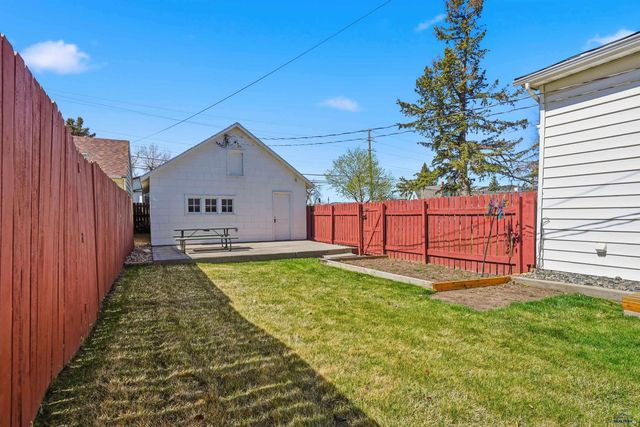 1307 DAVENPORT ST, Sturgis, SD 57785