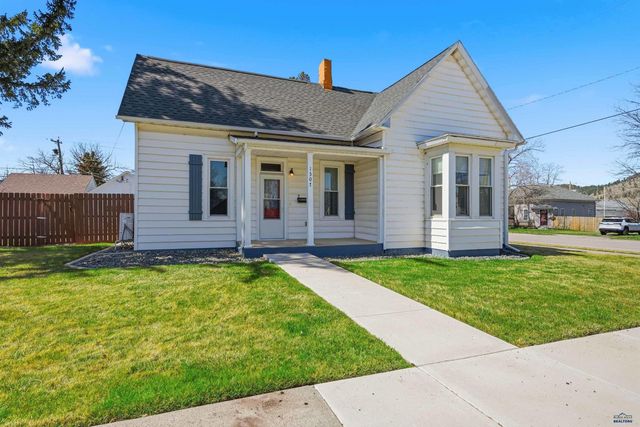1307 DAVENPORT ST, Sturgis, SD 57785