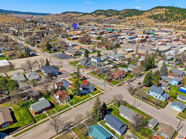 1307 DAVENPORT ST, Sturgis, SD 57785