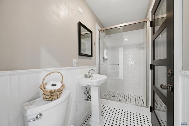 1307 DAVENPORT ST, Sturgis, SD 57785