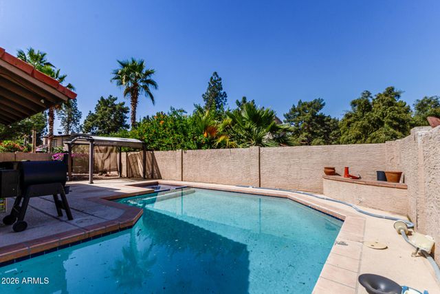 640 N IRONWOOD Way, Gilbert, AZ 85234