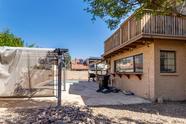 640 N IRONWOOD Way, Gilbert, AZ 85234