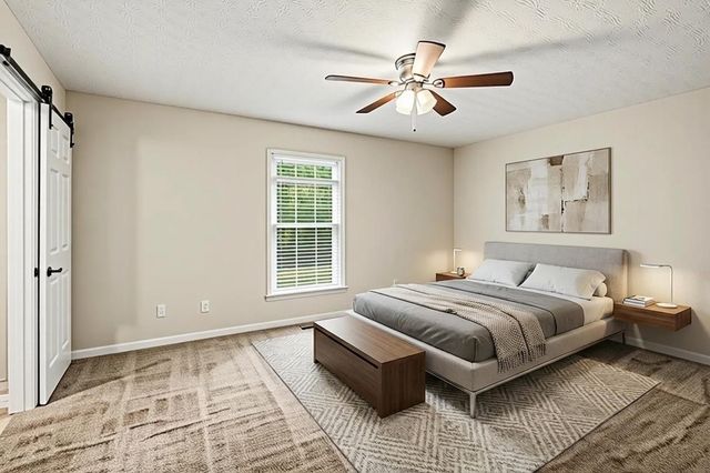 3005 Highway 52, W, Lafayette, TN 37083