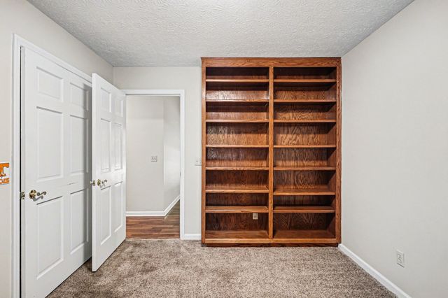 3005 Highway 52, W, Lafayette, TN 37083