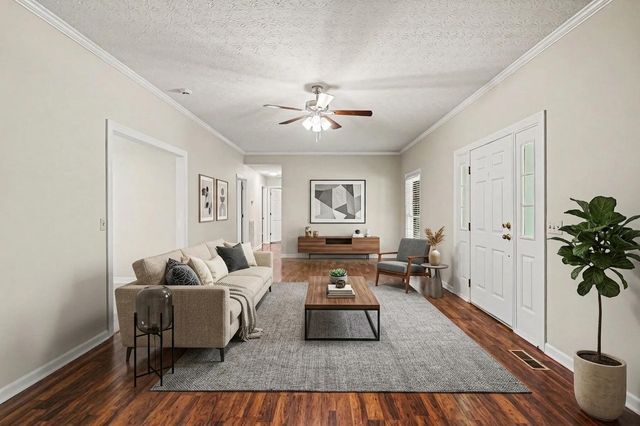 3005 Highway 52, W, Lafayette, TN 37083