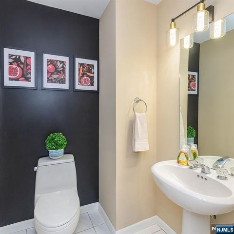 501 Elm Court T089, Norwood, NJ 07648