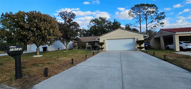 10123 FAIRTREE LANE, Orlando, FL 32821