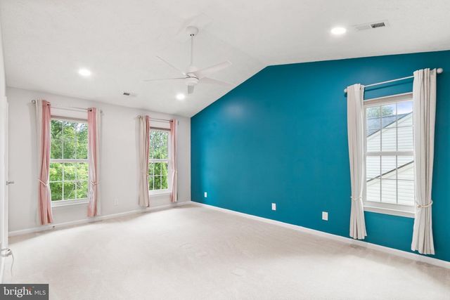 4 SAINT CHRISTOPHERS DR, Stafford, VA 22556