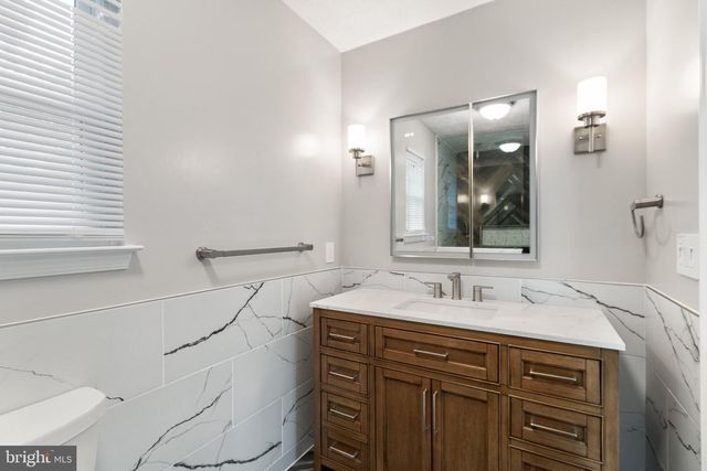 4 SAINT CHRISTOPHERS DR, Stafford, VA 22556
