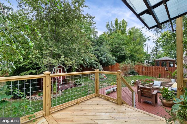 4 SAINT CHRISTOPHERS DR, Stafford, VA 22556