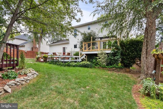4 SAINT CHRISTOPHERS DR, Stafford, VA 22556