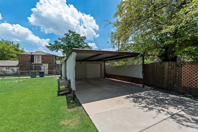 2630 Langdon Avenue, Dallas, TX 75235