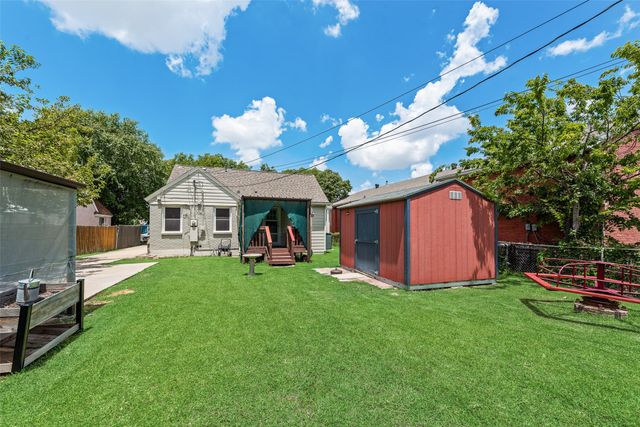 2630 Langdon Avenue, Dallas, TX 75235