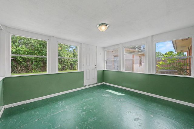 313 Everette Drive, Houma, LA 70364